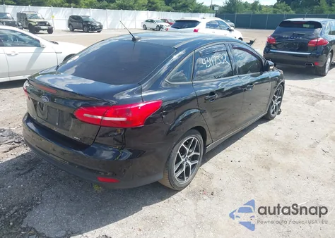 2017 Ford Focus Sel z USA, uszkodzony, nr VIN 1FADP3H23HL243063